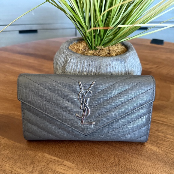 Yves Saint Laurent Gray Leather Clutch - Picture 14 of 14